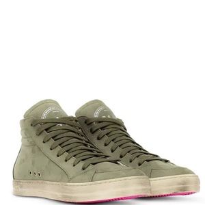 P448 High Top Contrast Sole Sneaker